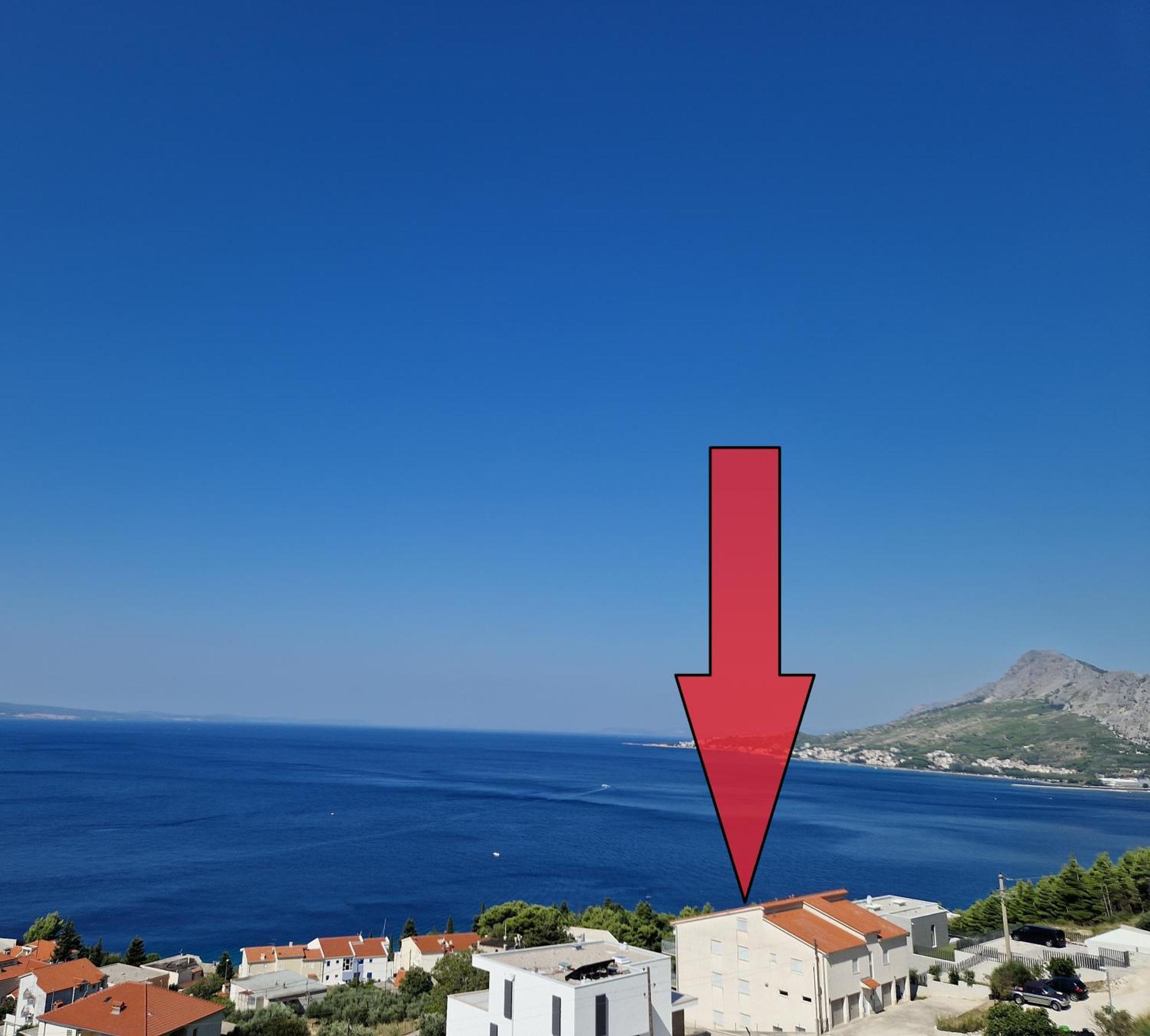 Bella Figura - Heated Pool Apartment