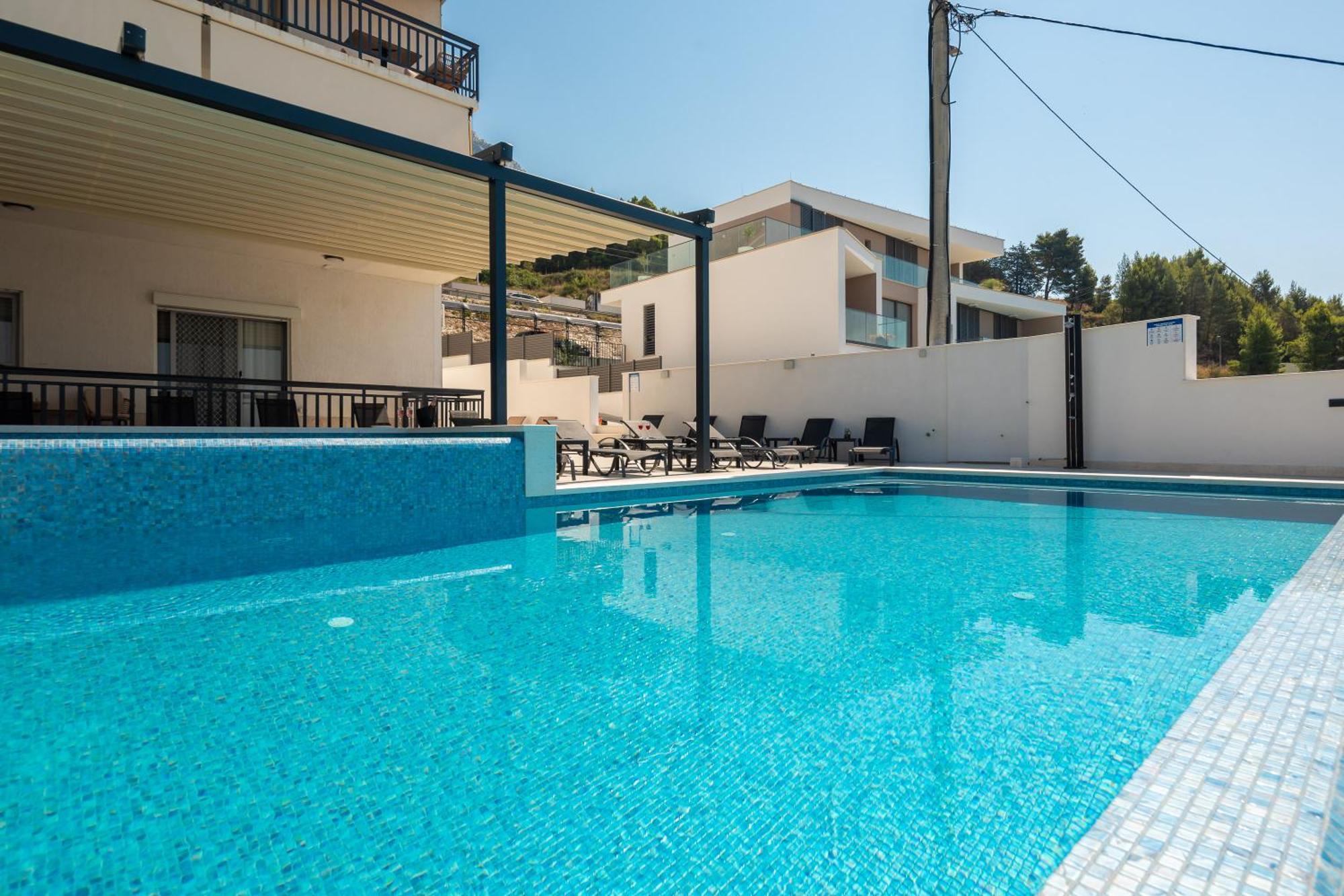Apartment Bella Figura - Heated Pool *